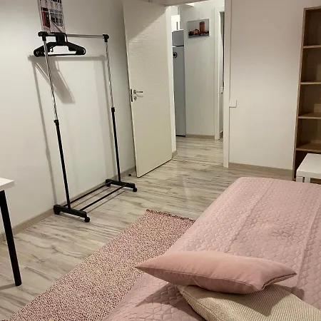 Triada Near The Park And River Daugava Apartment Riga