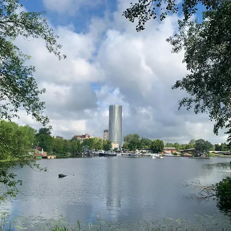Triada Near The Park And River Daugava *