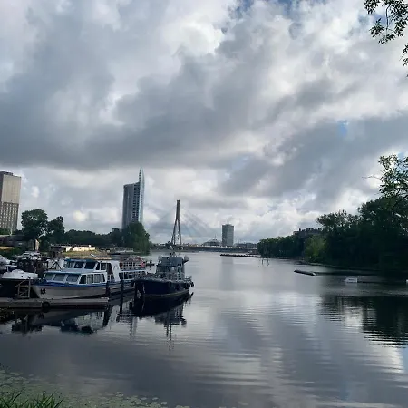 Triada Near The Park And River Daugava * Riga